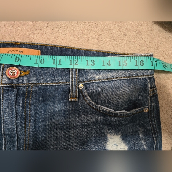 JOE'S Distressed Denim Mini Skirt With Front Slit. Size 31 - Picture 13 of 13